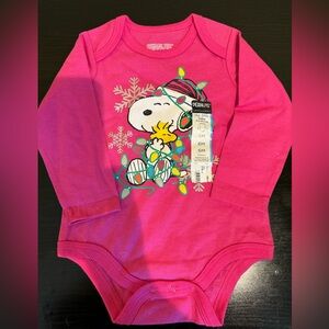 NWT Snoopy Xmas Pink Onesie - size 6 month